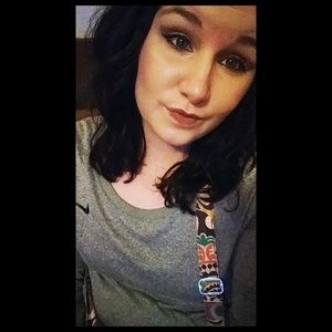 Meet your Posher, Michaela